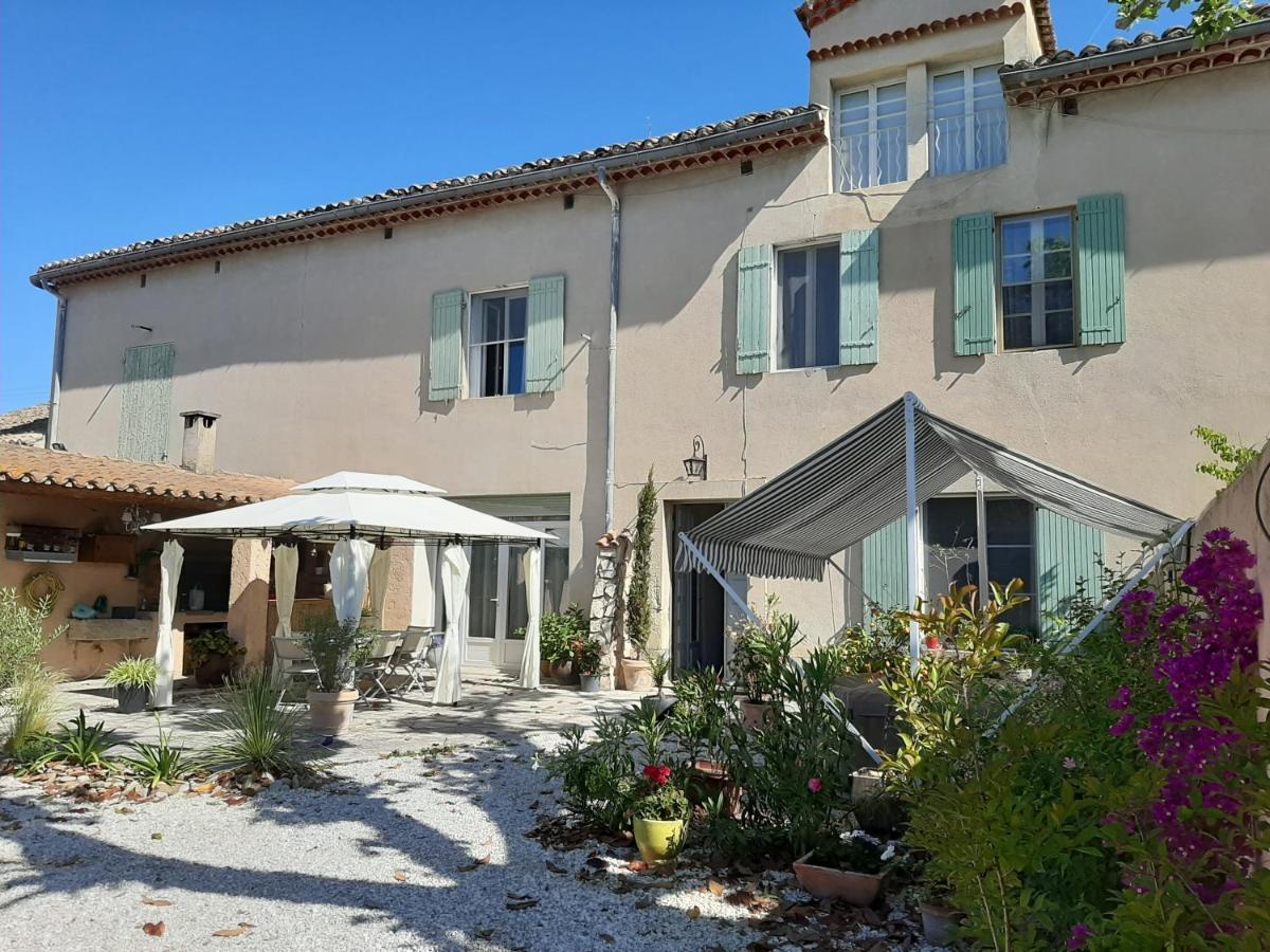 Le Mas D'Hubert L'Isle-sur-la-Sorgue Exterior photo